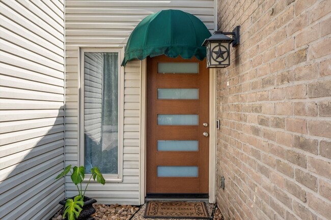 11854 Briar Forest Dr in Houston, TX - Building Photo - Building Photo