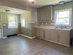 2109 Columbus Ave in Springfield, OH - Building Photo - Building Photo