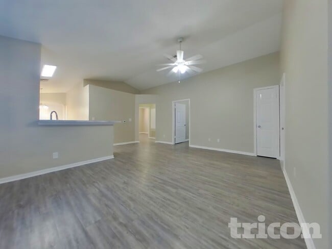 3151 Kelling St in Houston, TX - Foto de edificio - Building Photo