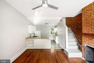 937 N American St in Philadelphia, PA - Building Photo - Building Photo