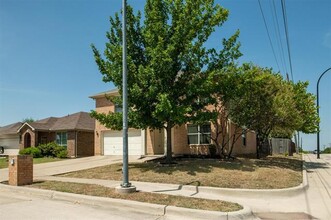 8857 Stirrup Way in Fort Worth, TX - Building Photo - Building Photo