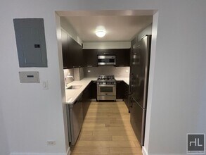 East 39th Street in New York, NY - Building Photo - Building Photo