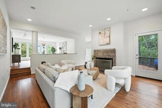 6702 Oregon Ave NW, Unit 1014 in Washington, DC - Building Photo - Building Photo