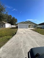 1379 Burnley Ct in Kissimmee, FL - Building Photo