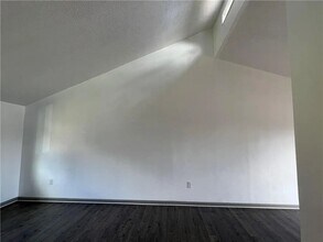121 Sassafras Dr in Washington, PA - Building Photo - Building Photo