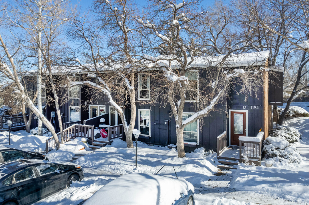 1195 Bear Mountain Dr in Boulder, CO - Building Photo