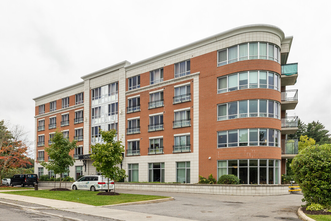 Oakpark Retirement Community in Ottawa, ON - Building Photo