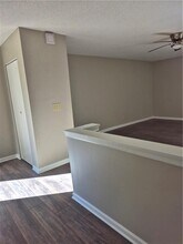 37 Rumson Ct in Smyrna, GA - Foto de edificio - Building Photo