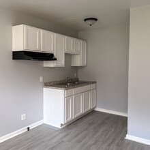 1719 W Bancroft St in Toledo, OH - Building Photo - Building Photo
