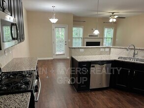 123 Cypress Hill Ln in Holly Springs, NC - Building Photo - Building Photo