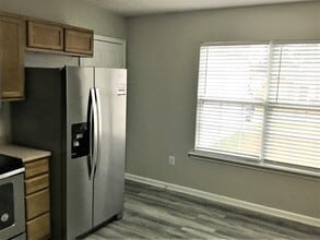 10212 Illoria Dr in Charlotte, NC - Building Photo - Building Photo