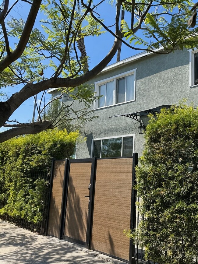 20624 S Western Ave, Unit 1 in Torrance, CA - Building Photo - Building Photo