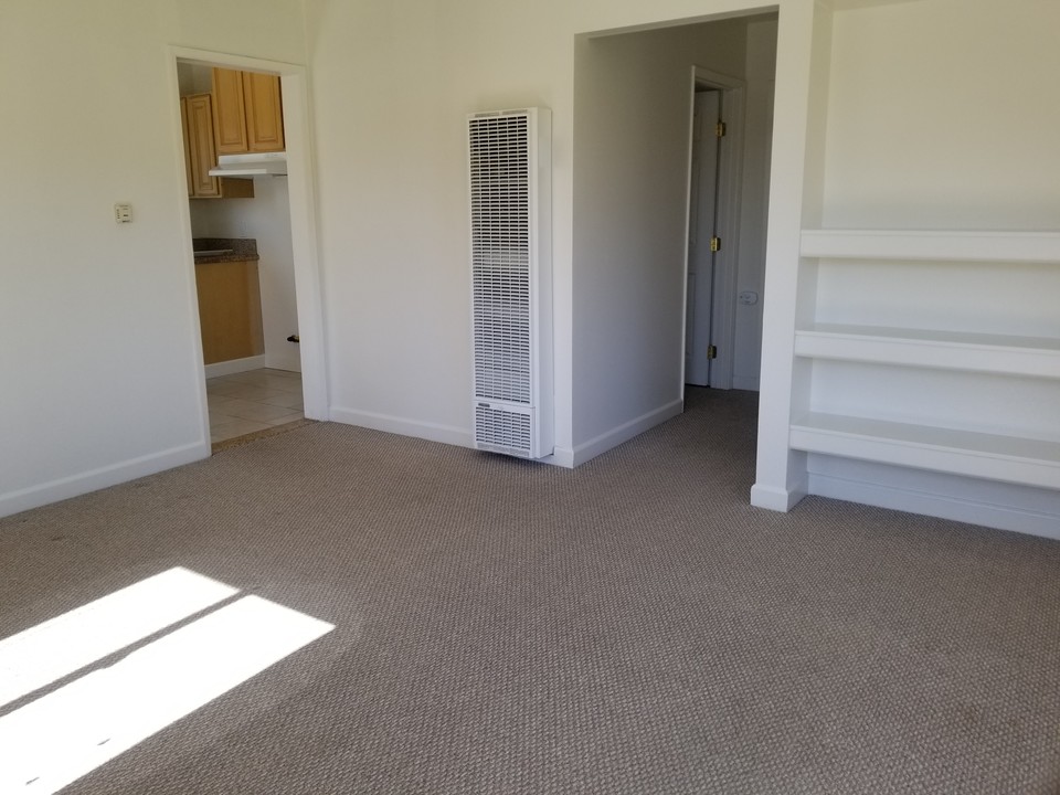 1459 W 219th St, Unit 1459 1/2 in Torrance, CA - Building Photo