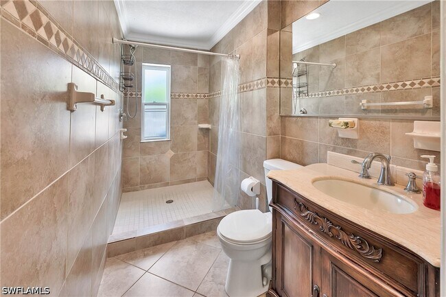 639 Pompano Dr in Naples, FL - Building Photo - Building Photo
