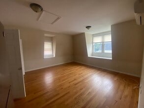 48 High St-Unit -52-3A in Bristol, CT - Building Photo - Building Photo