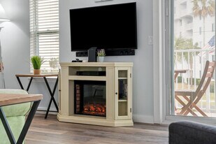 22 Moreno Point Rd in Destin, FL - Building Photo