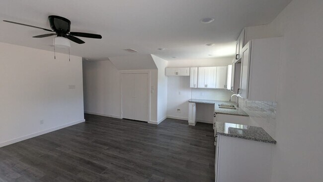 2310 Wavell St in Houston, TX - Building Photo - Building Photo