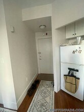 52 Burbank St in Boston, MA - Foto de edificio - Building Photo