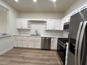 9517 City Hill Ct in Las Vegas, NV - Building Photo - Building Photo