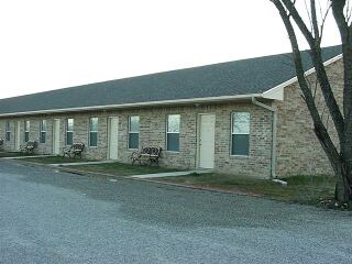 Dilley Street Apartments in Kingsland, TX - Building Photo