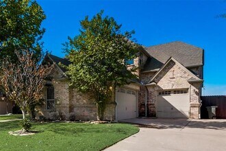 2117 Lookout Trail in Hurst, TX - Building Photo - Building Photo