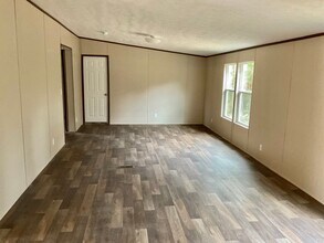 707 Sharon Ln in Iron Station, NC - Building Photo - Building Photo