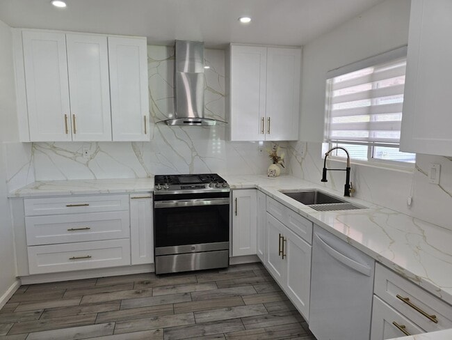 15203 Avenida Ramada in Desert Hot Springs, CA - Building Photo - Building Photo