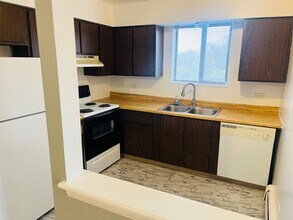 4561 Heartland Dr in Richton Park, IL - Building Photo - Building Photo