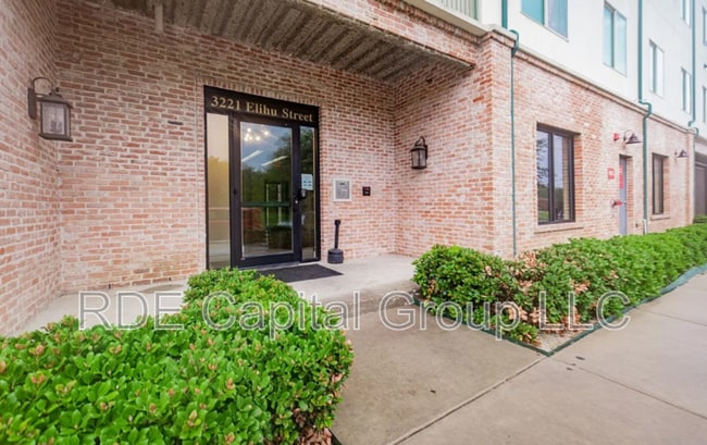 property at 3221 Elihu St