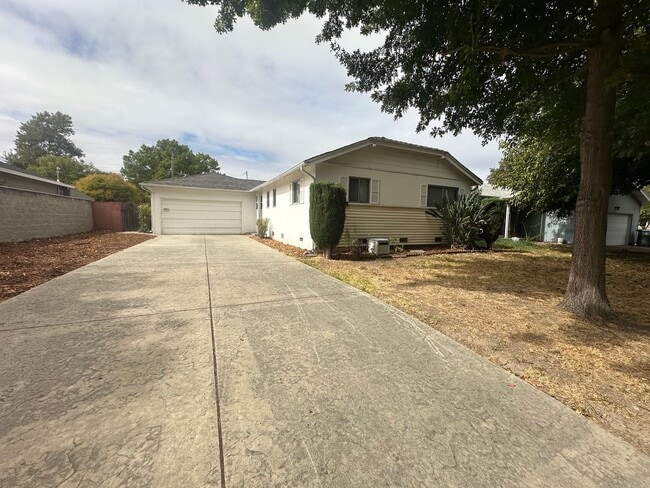 6718 21st Street in Sacramento, CA - Building Photo - Building Photo