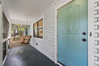 2044 NE 24th St in Jensen Beach, FL - Building Photo - Building Photo