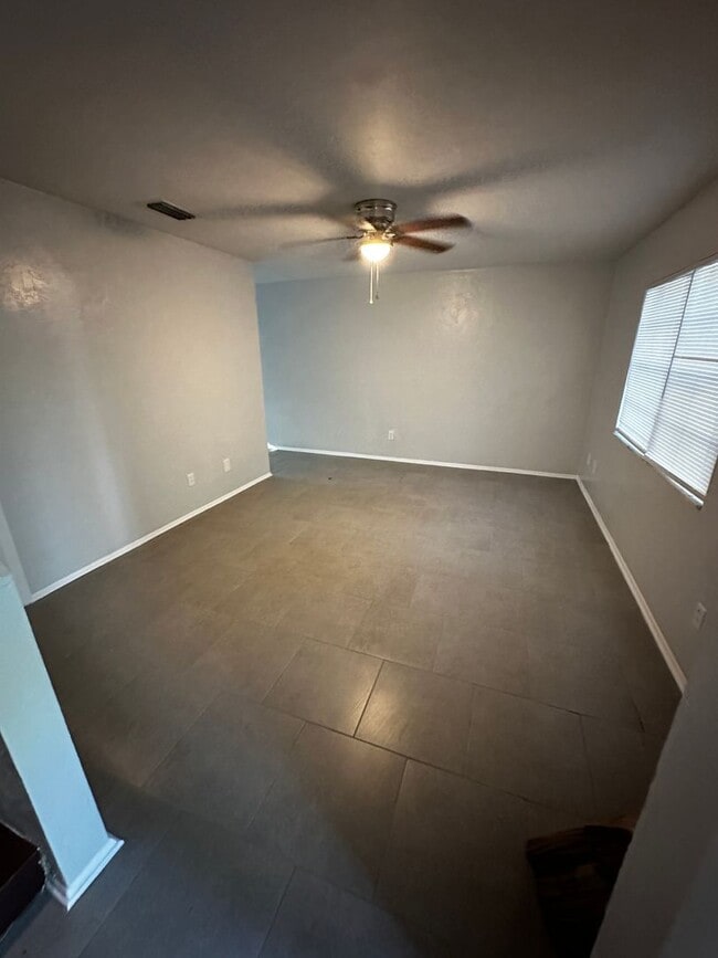 1729 SW 69 Way in Gainesville, FL - Building Photo - Building Photo