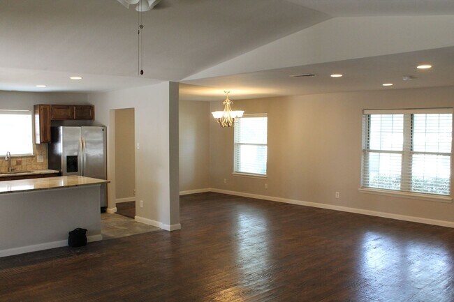 809 W Northgate Dr in Irving, TX - Building Photo - Building Photo