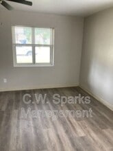 3923 Dismount St in Dallas, TX - Building Photo - Building Photo