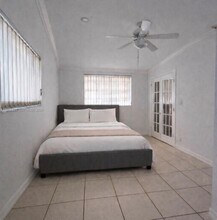3614 SW 58th Ave in Miami, FL - Building Photo - Building Photo