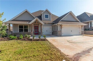 7925 Sweetgum St in Edmond, OK - Building Photo