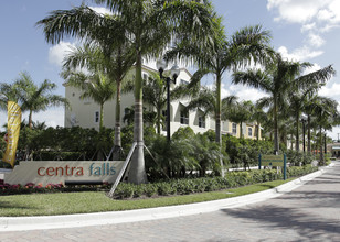 Centra Falls in Pembroke Pines, FL - Building Photo - Building Photo