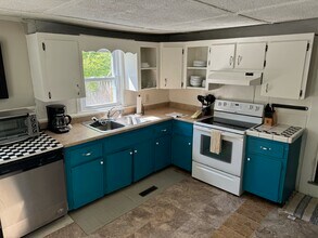26 E Oxford St in Portland, ME - Building Photo - Building Photo