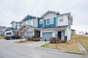 Jumping Pounds Townhouses in Cochrane, AB - Building Photo