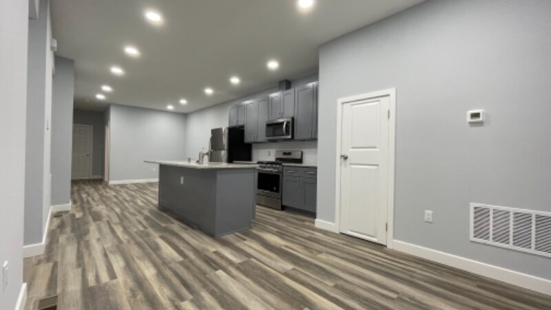 7953 Burholme Ave in Philadelphia, PA - Building Photo