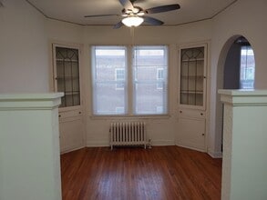 2817 Xerxes Ave S in Minneapolis, MN - Building Photo - Interior Photo