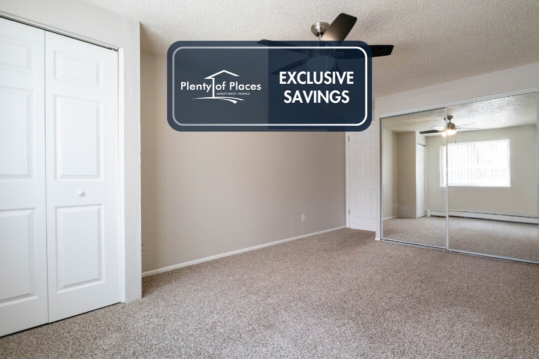 Roman Villa Apartments in Denver, CO - Building Photo