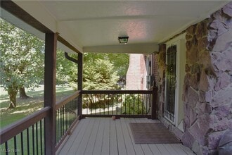 2071 Dewey Rd in Ashtabula, OH - Building Photo - Building Photo