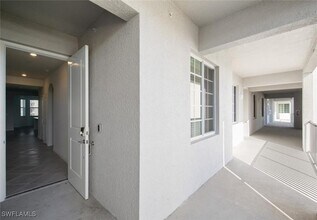 18461 Copperhead Ct N Ct in Lehigh Acres, FL - Building Photo - Building Photo