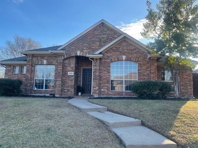 11027 Denmere Ln in Frisco, TX - Foto de edificio - Building Photo