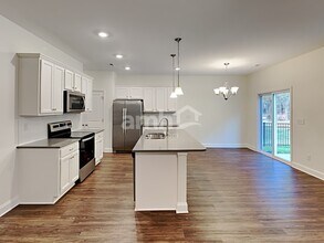 1216 Bethany Dallas Dr in Charlotte, NC - Building Photo - Building Photo