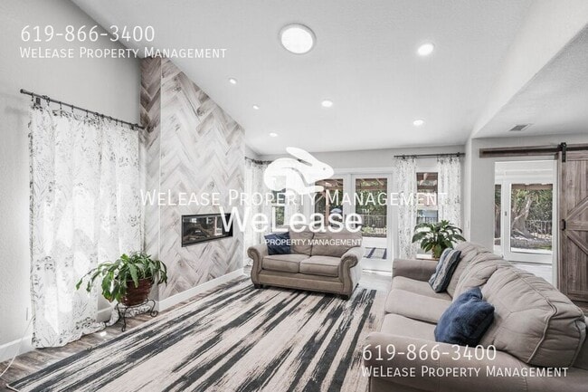 15147 Avenida Rorras in San Diego, CA - Building Photo - Building Photo