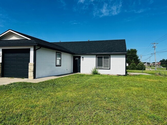 property at 814 Windwood Dr