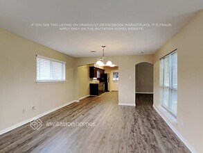 1824 Meadow Creek Dr in Pearland, TX - Building Photo - Building Photo