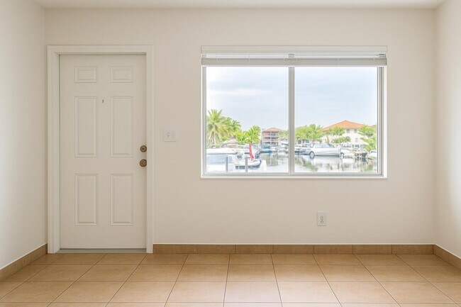 331 SE 19th Ave in Pompano Beach, FL - Building Photo - Building Photo